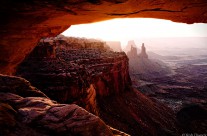 Sunrise at Mesa Arch