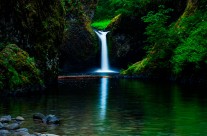 Punch Bowl Falls
