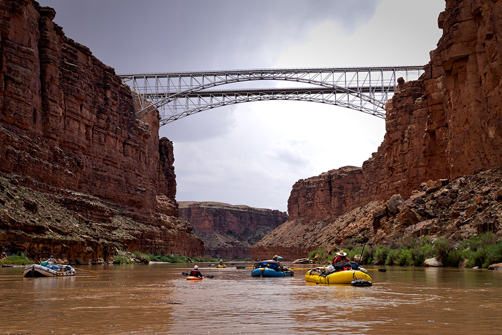 Approaching the Navajo Bridge
